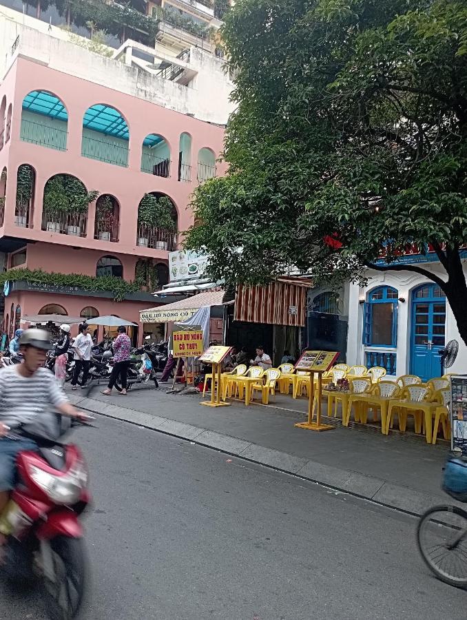 Lady Sara Vandrarhem Ho Chi Minh-staden Exteriör bild